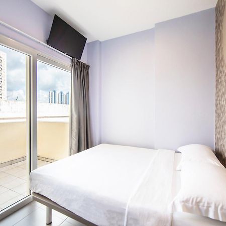 Fragrance Hotel - Lavender Сингапур Екстериор снимка