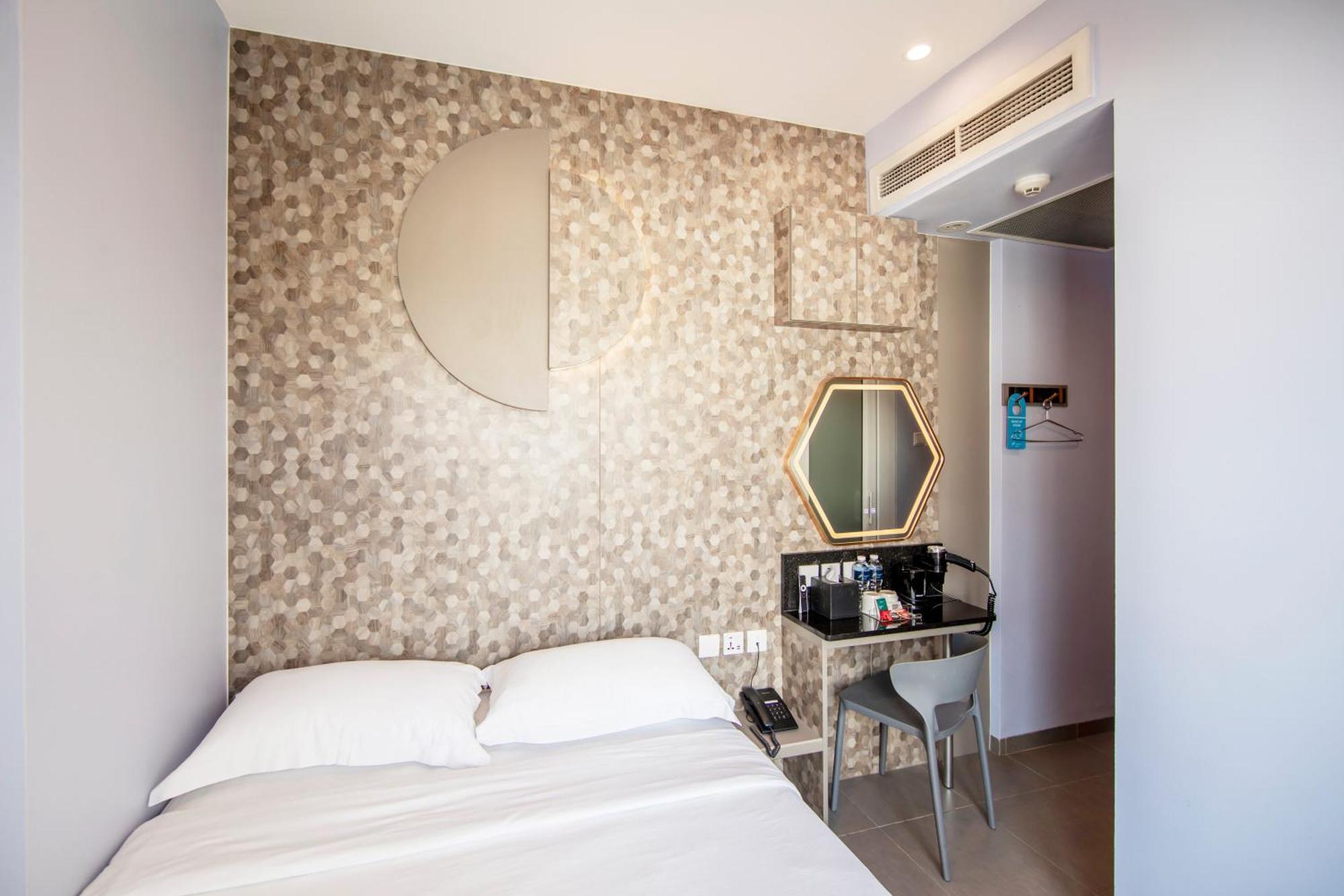 Fragrance Hotel - Lavender Сингапур Екстериор снимка