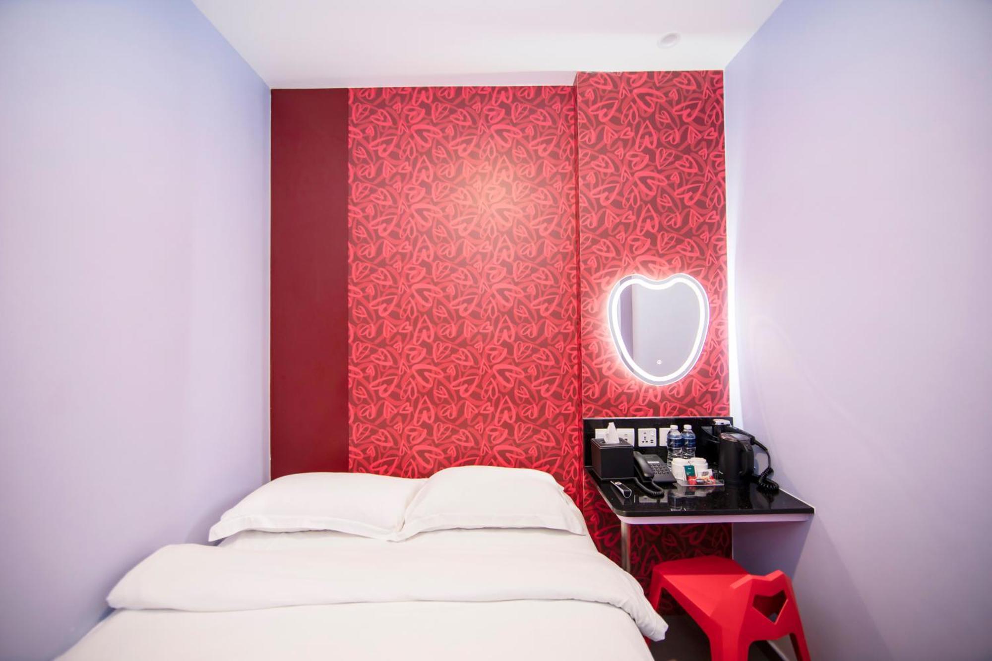 Fragrance Hotel - Lavender Сингапур Екстериор снимка